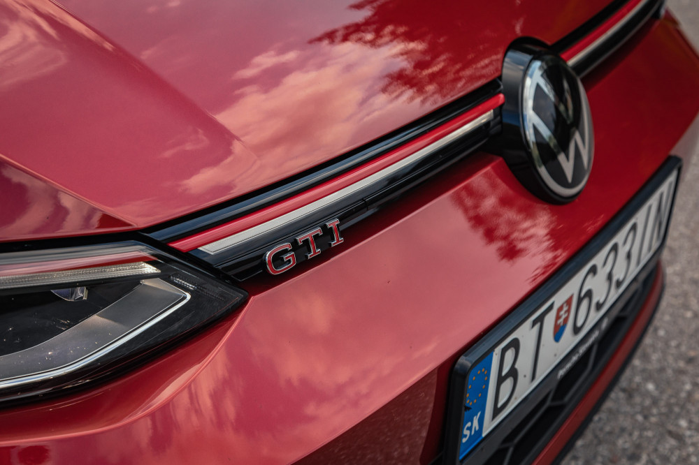 Volkswagen Golf GTI